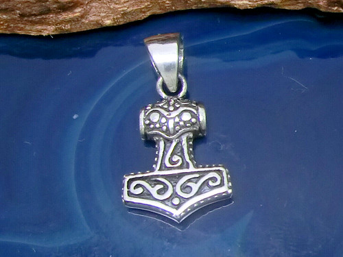 Kleiner thors hammer - hammer, anhänger